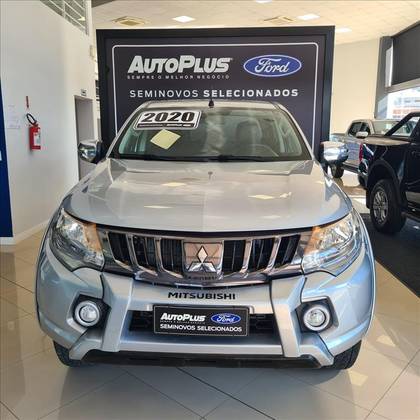 MITSUBISHI L200 TRITON 2.4 16V TURBO DIESEL SPORT HPE CD 4P 4X4 AUTOMÁTICO